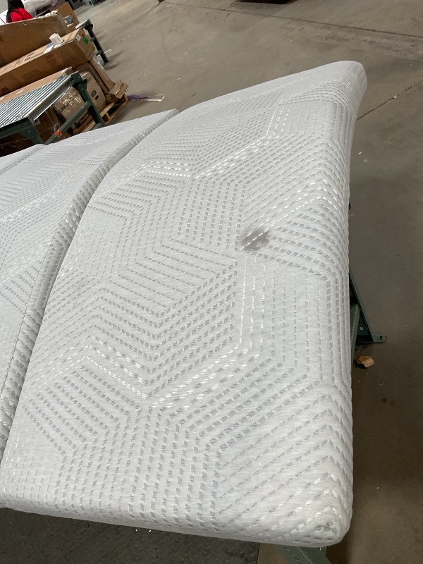 Photo 1 of **Some dirt from transport. **IULULU Folding Mattress Full Size, 4 Inch Tri-Fold Memory Foam Mattress, Foldable Gel-Infused Mattress Topper with Washable Cover for Playroom, Camping, Guest, 75" x 54" x 4"