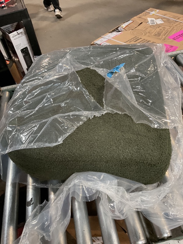 Photo 1 of **Some fur on pruduct** GREEN SWIVEL SOFA. REFER TO PICTURES.