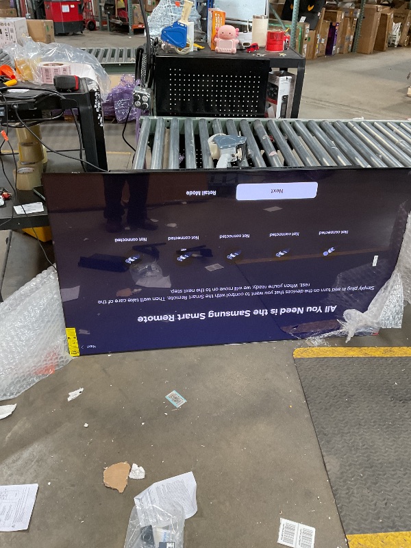 Photo 1 of 65" Class Neo QLED 4K QN70F Samsung Vision AI Smart TV (2025)