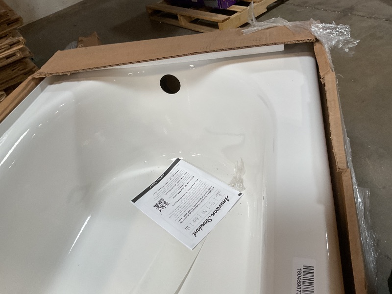 Photo 1 of American Standard 1391202.020 Princeton PRO 60 x 30-Inch Alcove Bathtub, Right-Hand Drain, White