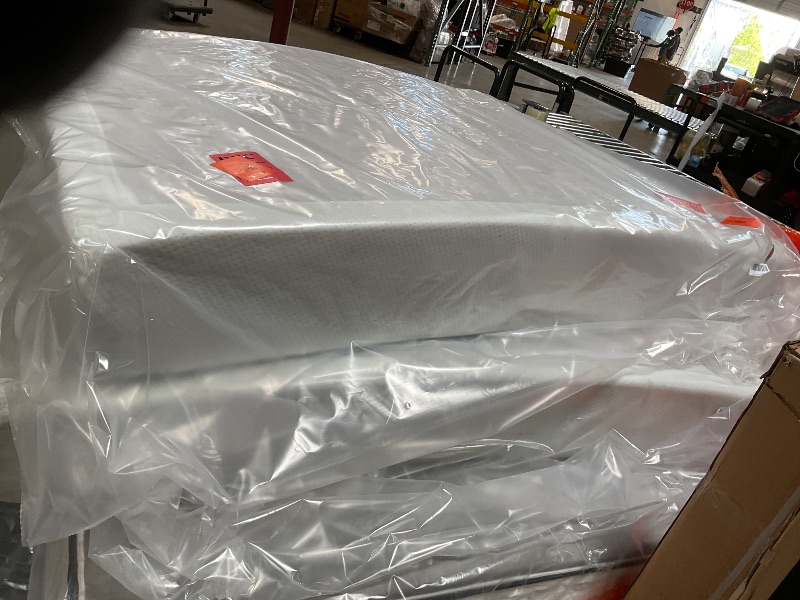 Photo 1 of **DIRTY FROM TRANSPORT**ZINUS 12 Inch Green Tea Memory Foam Mattress [New Version], Full, Fiberglass free, Medium Firm Feel, Zoned Pressure Relief, Certified Safe Foams & Fabric, 