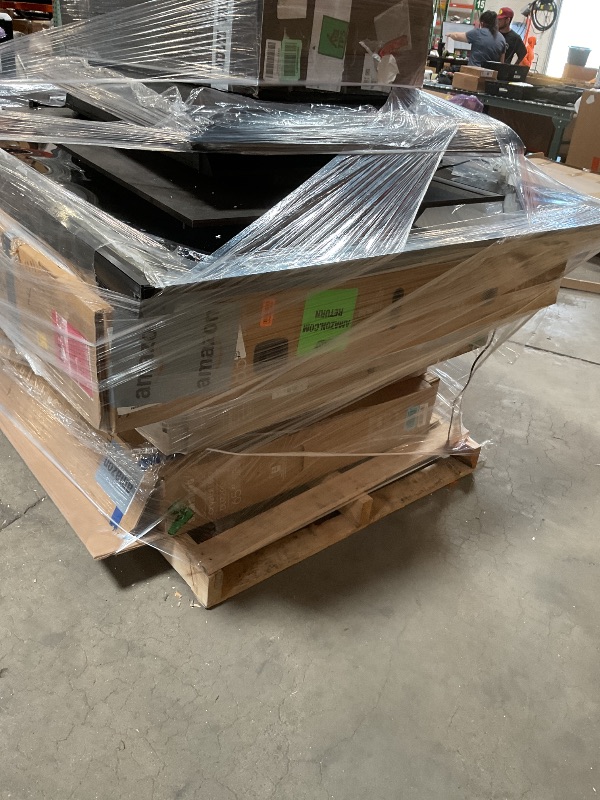 Photo 1 of **FINAL SALE / NO RETURNS / PALLET of 8 BROKEN TELEVISION AND COMPUTER SCREENS / WILL NEED A TRUCK TOMPICKUP**