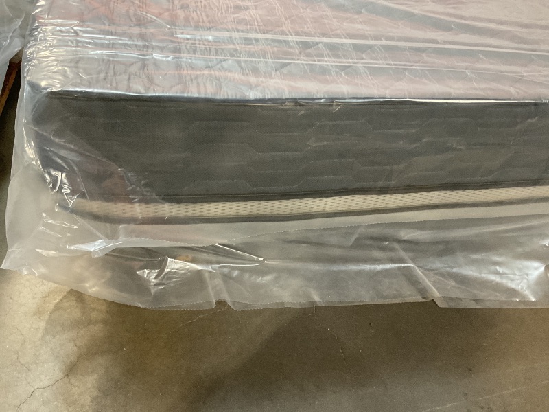 Photo 1 of ** MAY BE DIRTY FROM TANSPORT**King size 10 inch with pillow top