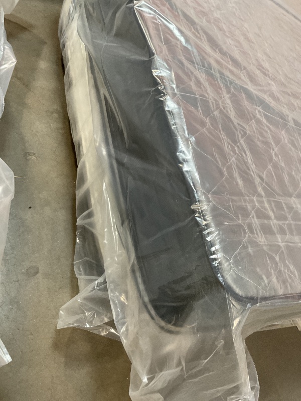 Photo 1 of ** MAY BE DIRTY FROM TANSPORT**King size 10 inch with pillow top