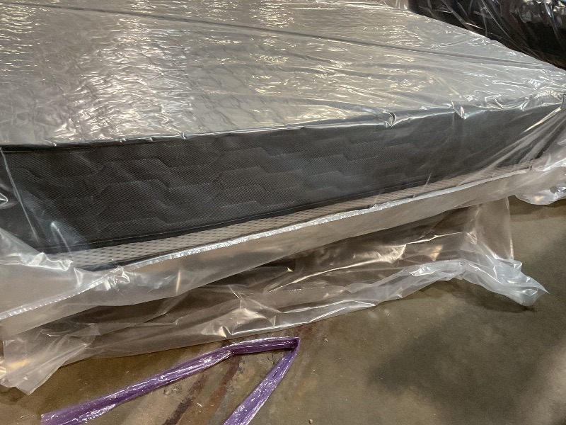 Photo 1 of ** MAY BE DIRTY FROM TANSPORT**King size 10 inch with pillow top