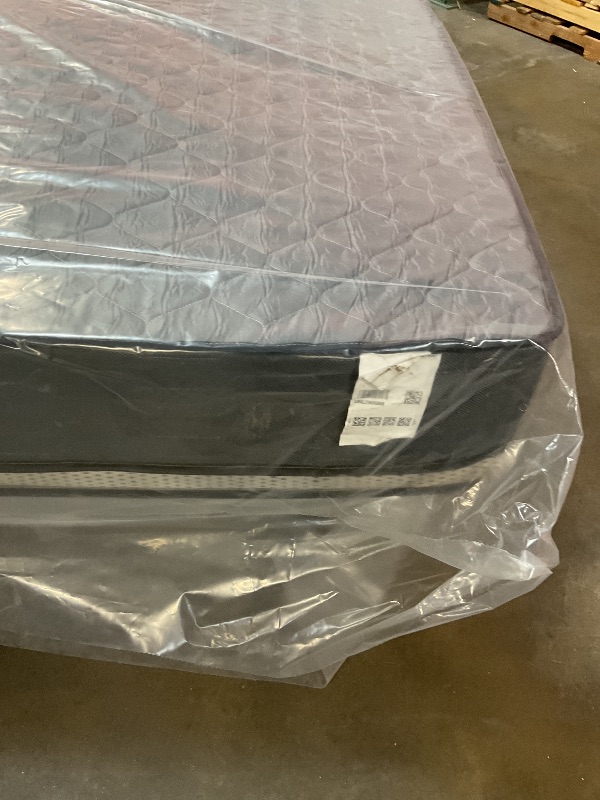 Photo 1 of ** MAY BE DIRTY FROM TANSPORT**King size 10 inch with pillow top
