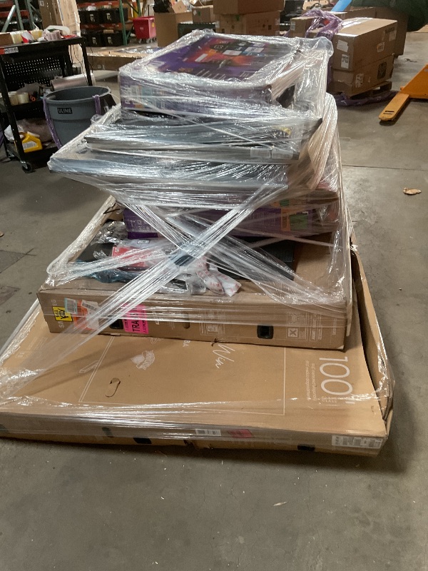 Photo 1 of **FINAL SALE / NO RETURNS/ AS IS / PALLET OF 10 BROKEN TELEVISIONS** WILL NEED A TRUCK FOR PICKUP**