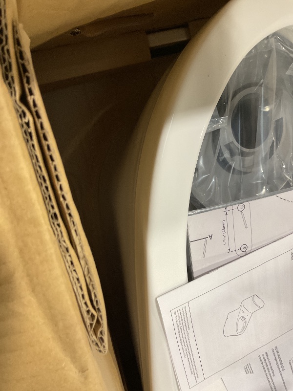 Photo 1 of **SELLING FOR PARTS OR SOMEONE WHO CAN FIX**TOTO WASHLET+ Nexus One-Piece Elongated 1.28 GPF Toilet with Auto Flush S7A Contemporary Bidet Seat, Cotton White - MW6424736CEFGA#01