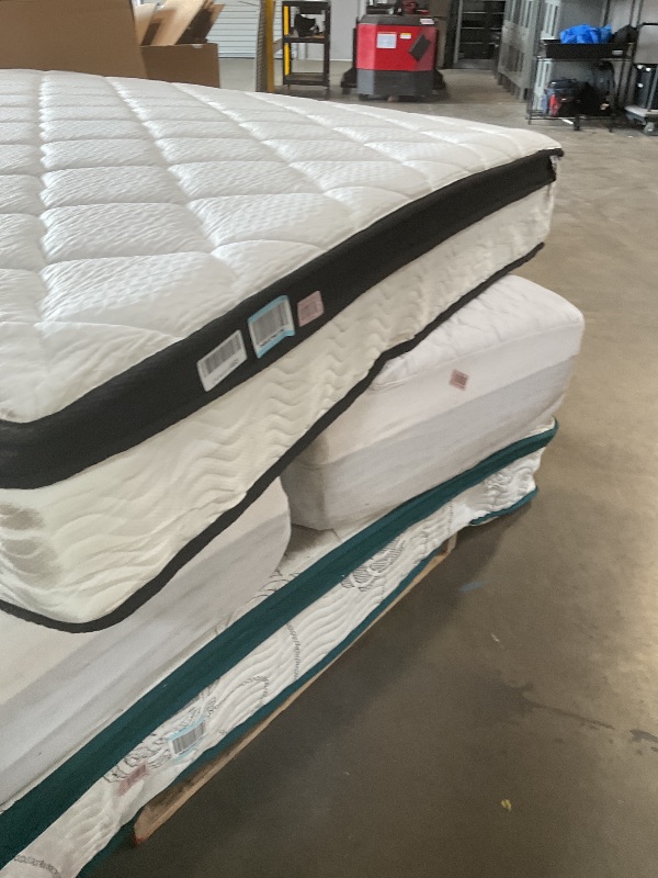 Photo 1 of **DIRTY FROM TRANSPORT**MOLBIUS King Size Mattress | 12 Inch Hybrid Mattress | Medium Firm Memory Foam and Individual Pocket Springs | Fiberglass Free Bed Matress | Breathable | CertiPUR-US