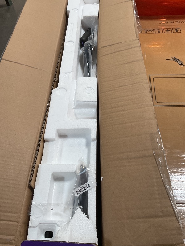 Photo 1 of **SELLING FOR PARTS**Roku Smart TV – 55-Inch Select Series 4K HDR RokuTV with Roku Enhanced Voice Remote, Brilliant 4K Picture, Automatic Brightness, & Seamless Streaming – Live Local News, Sports, Family Entertainment