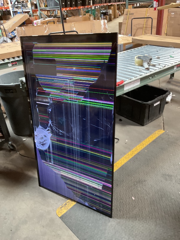 Photo 1 of **SELLING FOR PARTS**Roku Smart TV – 55-Inch Select Series 4K HDR RokuTV with Roku Enhanced Voice Remote, Brilliant 4K Picture, Automatic Brightness, & Seamless Streaming – Live Local News, Sports, Family Entertainment