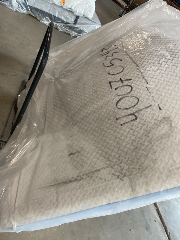 Photo 1 of ****DIRTY FROM TRANSPORT**Mattress as pictured