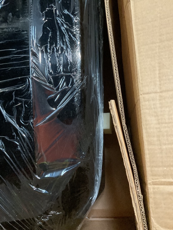 Photo 1 of **SELLING FOR PARTS. DID NOT SEE THE KEYS**Thule Motion 3 XXL