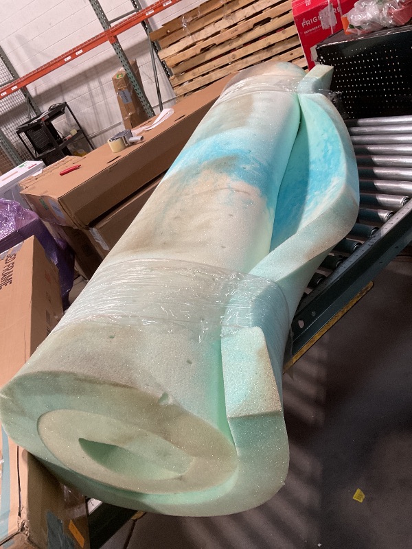 Photo 1 of **DIRTY FROM TRANSPORT**2 inch foam topper king size