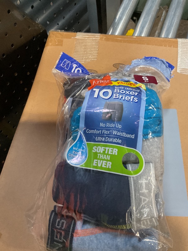 Photo 1 of 8 pack Hanes boys boxer briefs