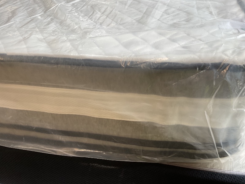 Photo 1 of **DIRTY FROM TRANSPORT**LMANKBK Queen Mattress, 14 Inch Innerspring Hybrid Mattresses in a Box with Gel Memory Foam, Individually Wrapped Encased Coil Pocket Spring Mattress, Pressure Relief, Medium Firm Support,60"*80"*14"…