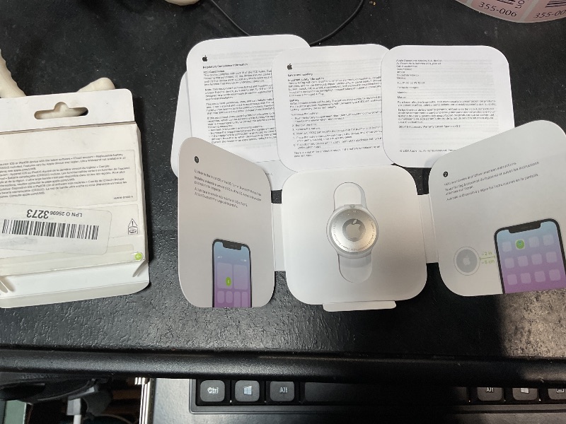 Photo 1 of APPLE AIR TAG