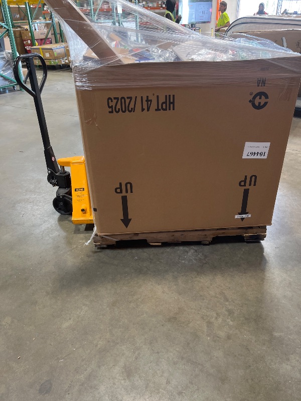 Photo 1 of **FINAL SALE/ NO RETURNS/ PALLET OF RANDOM ITEMS APPROXIMATELY 300 PCS**
WILL NEED TRUCK TO PUCK UP 

