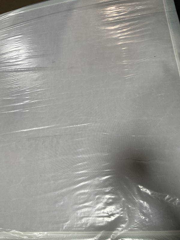 Photo 1 of *DIRTY FROM TRANSPORT* ZINUS 12 Inch Green Tea Memory Foam Mattress [New Version], King, Fiberglass free, Medium Firm Feel, Zoned Pressure Relief, Certified Safe Foams & Fabric, Mattress in A BAG