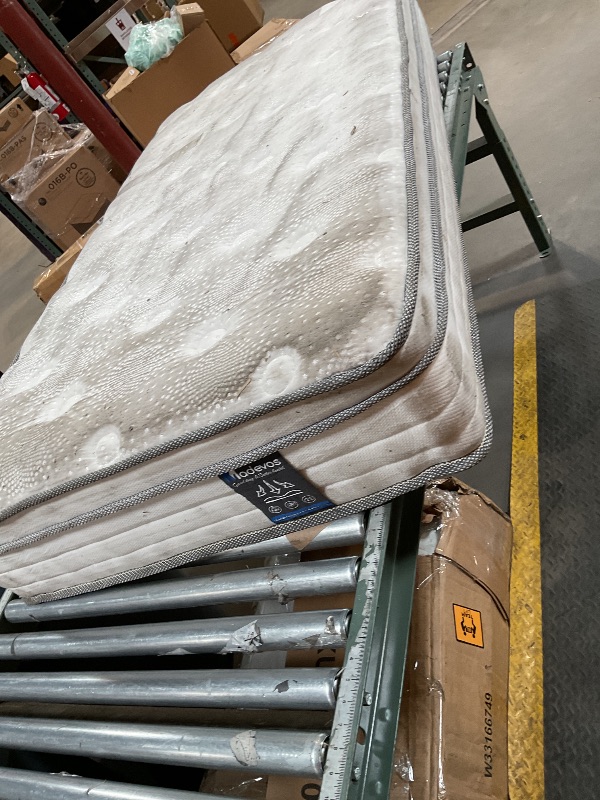 Photo 1 of **HEAVY DIRT FROM TRANSPORT **Mattress 75*38.5 inches