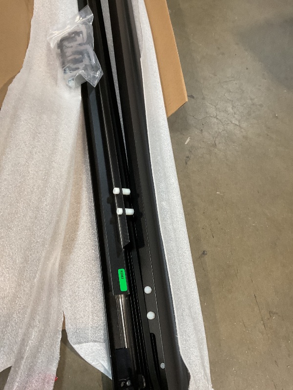 Photo 1 of **SELLING FOR PARTS. MISSING THE COVER AND MOTOR**RealTruck Retrax RetraxPRO MX Retractable Truck Bed Tonneau Cover | 80362 | Fits 2008 - 2016 Ford F-250/350 Super Duty 6' 10" Bed (81.8")