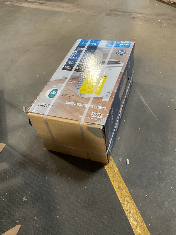 Photo 1 of **SELLING FOR PARTS**Midea 14,000 BTU ASHRAE (10,000 BTU SACC) Portable Air Conditioner, Cools up to 450 Sq.Ft., with Dehumidifier&Fan mode&Heat, Control with Remote, Amazon Alexa&Google Assistant, Easy-to-use and Install