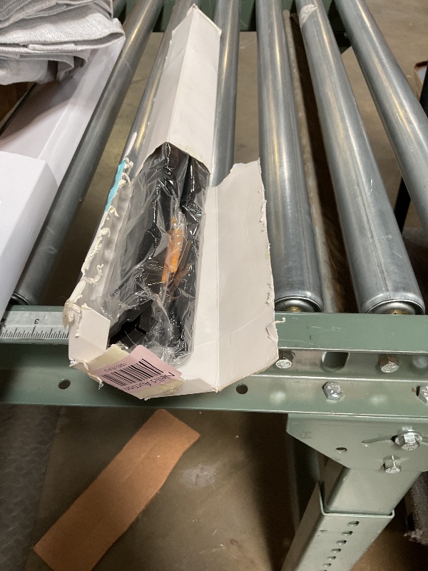 Photo 1 of ** SELLING AS PARTS, METAL FRAME PIECES