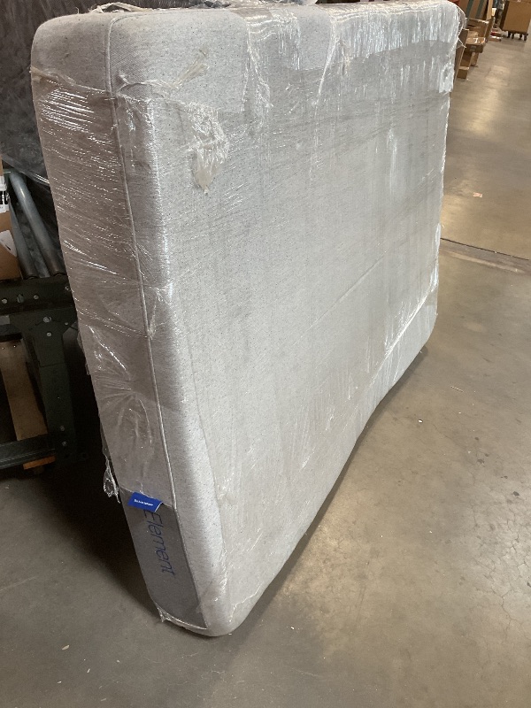 Photo 1 of **DIRTY FROM TRANSPORT **element mattress Queen size 