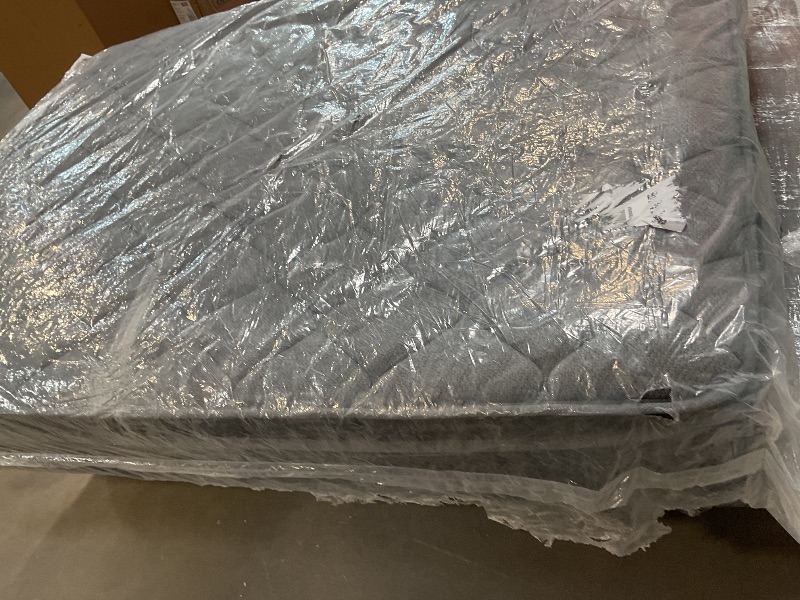 Photo 1 of **DIRTY FROM TRANSPORT **Queen size mattress 