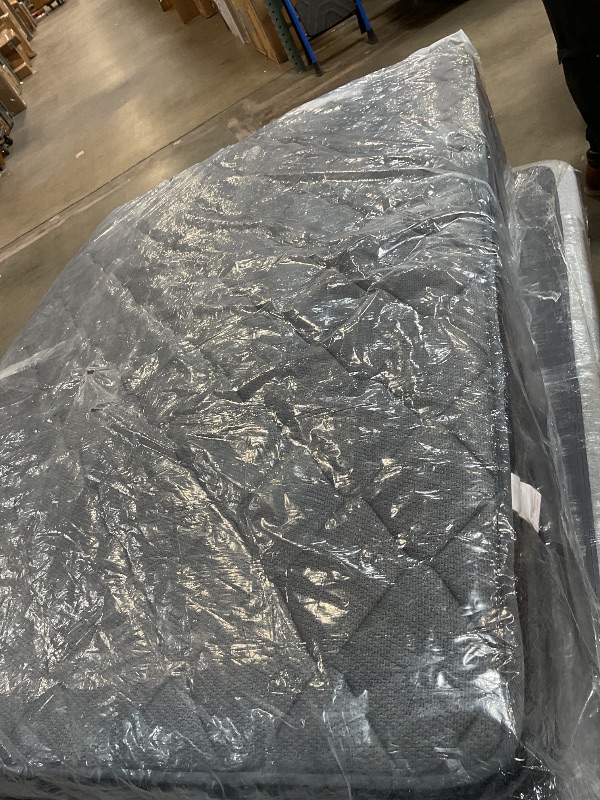 Photo 1 of **DIRTY FROM TRANSPORT **Queen size mattress 
