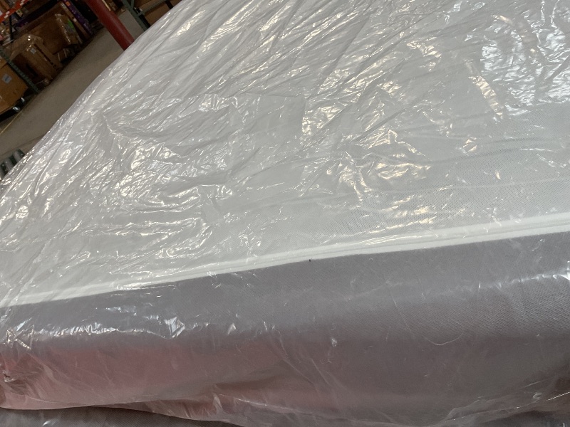Photo 1 of **DIRTY FROM TRANSPORT **74 x 60 x 8 Zinus mattress