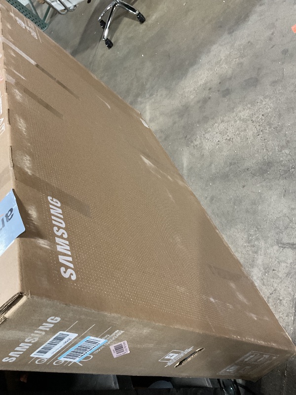 Photo 1 of **MAJOR DAMAGE. SELLING FOR PARTS// MISSING ONE LEG STAND**Samsung 70-Inch Class QLED 4K Q60D Series Quantum HDR Smart TV w/Object Tracking Sound Lite, Motion Xcelerator, Slim Design, Gaming Hub, Alexa Built-in (QN70Q60D, 2024 Model)
