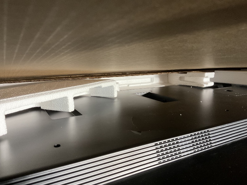 Photo 1 of **DAMAGE TO SCREEN. SELLING FOR PARTS**Samsung 83-Inch Class OLED 4K S90D Series HDR+ Smart TV w/Dolby Atmos, Object Tracking Sound Lite, Motion Xcelerator, Real Depth Enhancer, 4K AI Upscaling, Alexa Built-in (QN83S90D, 2024 Model)