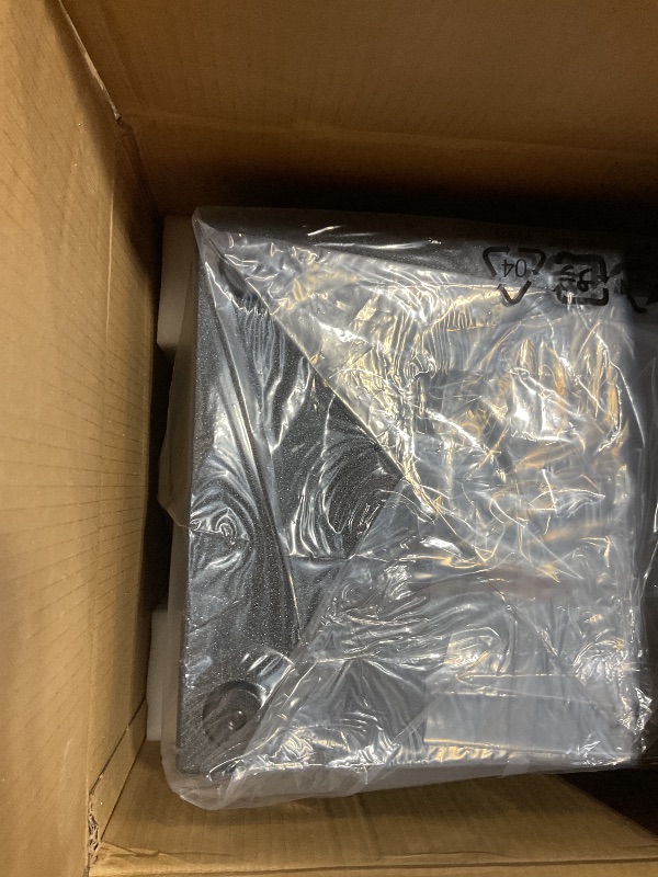 Photo 1 of **SELLING FOR PARTS AS PARTIAL SET**Electro-Voice Evolve 50 1000W Powered Column Speaker Array System (Black) (2 Items)