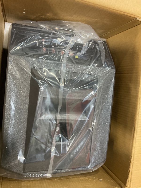 Photo 1 of **SELLING FOR PARTS AS PARTIAL SET**Electro-Voice Evolve 50 1000W Powered Column Speaker Array System (Black) (2 Items)