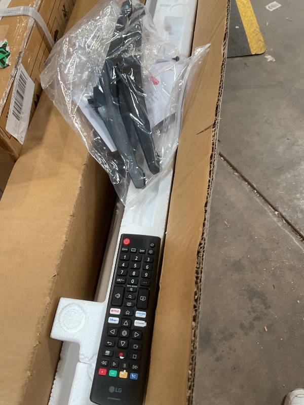 Photo 1 of **HEAVILY DAMAGED SCREEN. SELLING FOR PARTS **LG 55-Inch Class UHD AI 4K UA77 Series Smart TV w/AI Sound Pro, HDR10, 4K Super Upscaling, Filmmaker Mode, Wow Orchestra, Compatible with Alexa (55UA7700PUB, 2025)