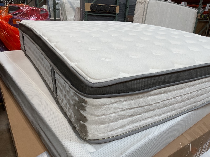 Photo 1 of **DIRTY FROM TRANSPORT **KOULABR Z Queen Size Mattress, 14 Inch Hybrid Mattress Gel Memory Foam Individually Wrapped Pocket Coils Innerspring Pressure Relief, Medium Firm (14 Inch, Queen (U.S. Standard))