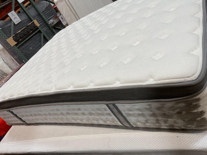 Photo 1 of **DIRTY FROM TRANSPORT **KOULABR Z Queen Size Mattress, 14 Inch Hybrid Mattress Gel Memory Foam Individually Wrapped Pocket Coils Innerspring Pressure Relief, Medium Firm (14 Inch, Queen (U.S. Standard))
