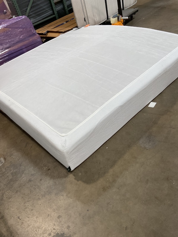 Photo 1 of **DIRTY FROM TRANSPORT, TEAR**ZINUS 12 Inch Green Tea Cooling Memory Foam Mattress [New Version], King, Fiberglass Free, Medium Firmness, Cooling Gel Foam, Certified Safe Foams & Fabric, Mattress 