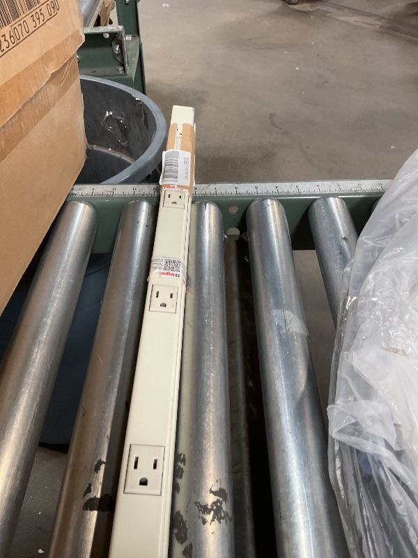 Photo 1 of **MISSING SMALL PICTURED PIECES **Legrand Wiremold V20GB506 Plugmold 2000 Series 5 Foot Hardwired Power Strip with 10 Outlets, Ivory