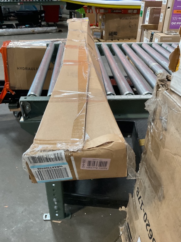 Photo 1 of **SELLING FOR PARTS**HYDE 28690 QuickReach Telescoping Pole, Extends from 7-1/2 to 12 Feet, Multi Colored