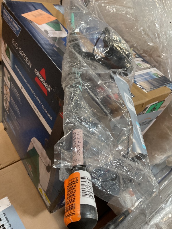 Photo 1 of **TIP IS BROKEN. HANDLE ON REEL IS LOOSE OR BROKEN. SELLING FOR PARTS**PENN 7’ Pursuit IV Fishing Rod and Reel (Size 4000) Inshore/Nearshore Spinning Combos, 7’, 1 Graphite Composite Fishing Rod with 5 Reel, Durable and Lightweight, Black/Seafoam Green, 2