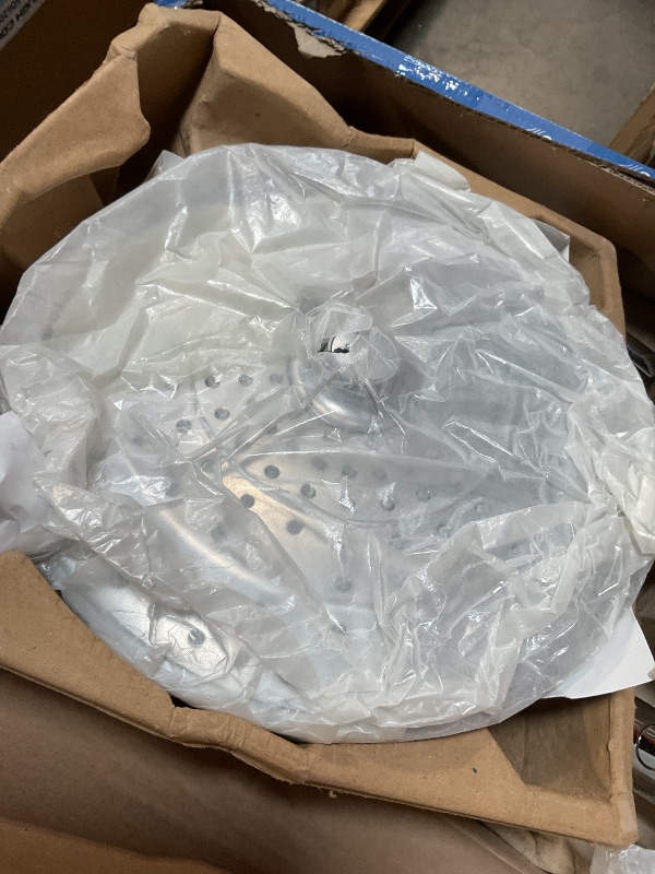 Photo 1 of **SELLING FOR PARTS. MISSING PART**GROHE 26128002 Euphoria 260 Cooltouch Thermostatic Shower System, 1.75 GPM, Starlight Chrome