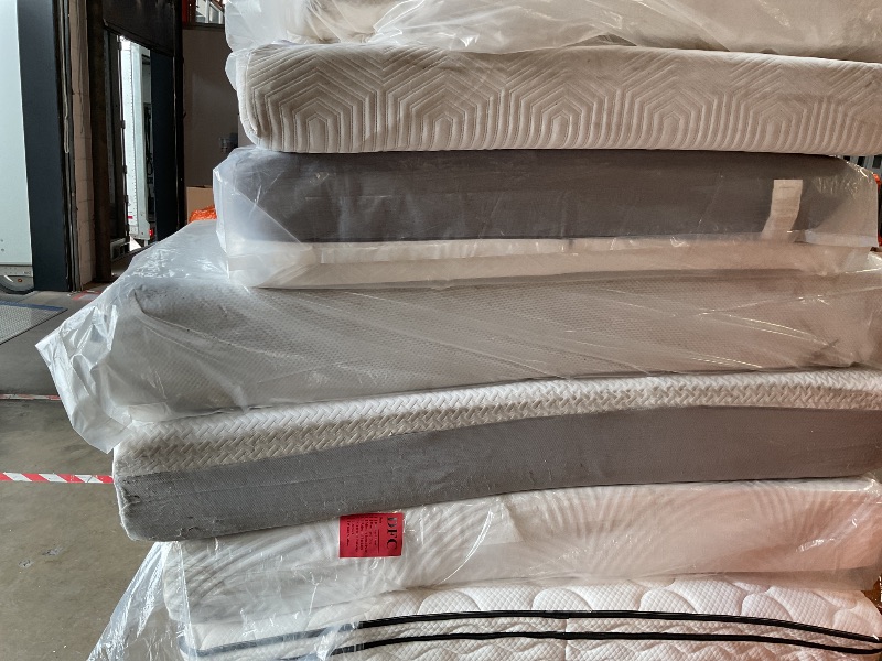 Photo 1 of **FINAL SALE/ NO RETURNS/ PALLET OF MATTRESSES QTY 6**