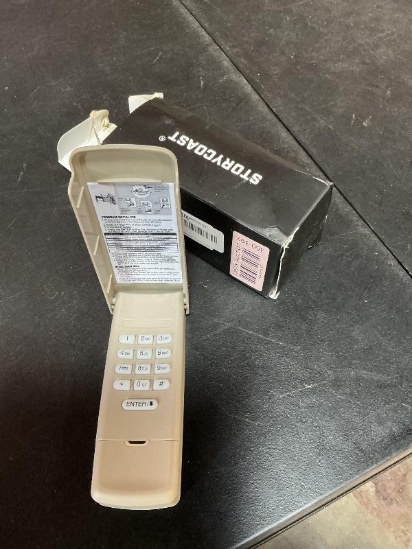 Photo 1 of ***MISSING HARDWARE*** Universal Garage Door Opener Keypad for Liftmaster Chamberlain Craftsman Wayne Dalton Openers Produced Since 1993, Wireless Keypad Keyless Entry, Replaces 877/878MAX 377/977/877/66LM, Safe Security
