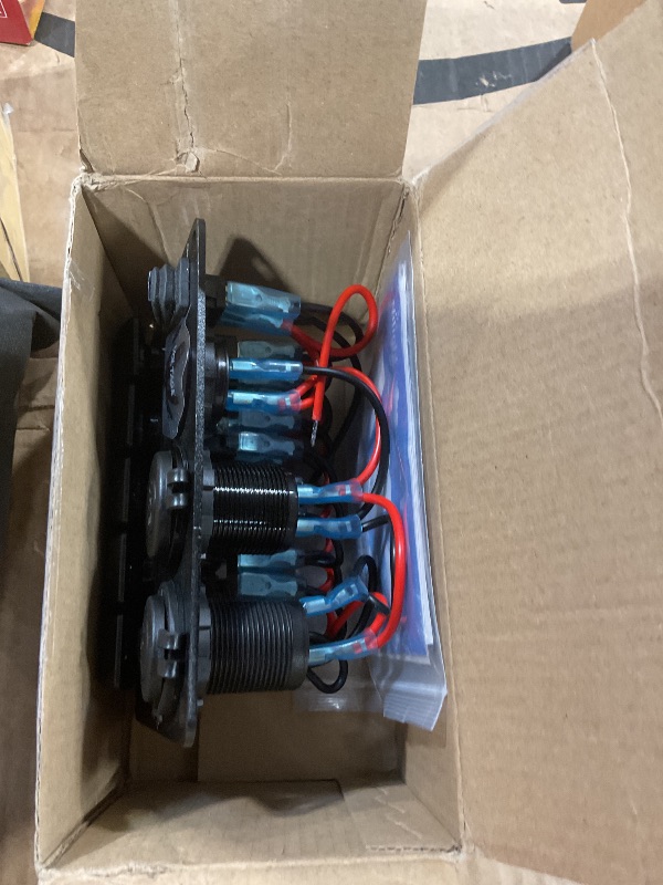 Photo 1 of Nilight 5 Gang Rocker Switch Panel Waterproof Pre-Wired Aluminum Power Control Marine Panels with PD Type C and USB Cigarette Lighter Socket Voltmeter 12V 24V ON Off Switches for Car Trucks Boats RVs