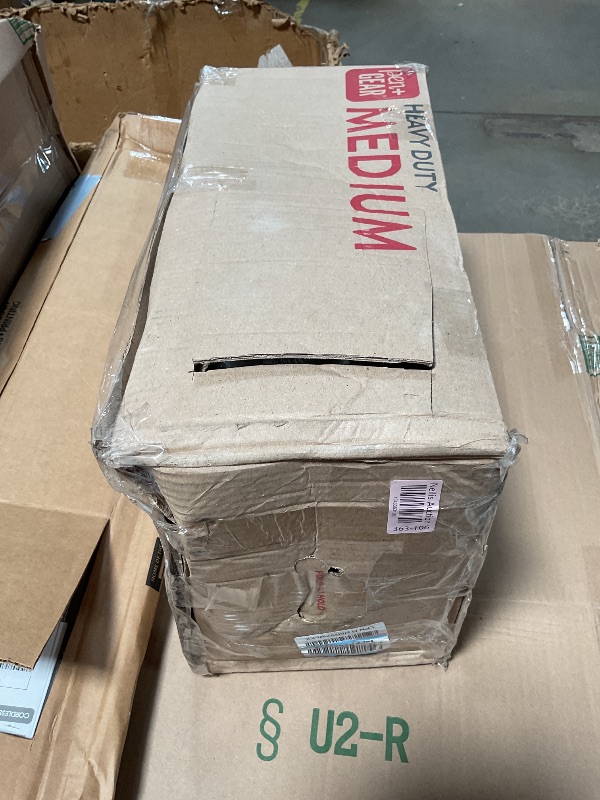 Photo 1 of **NON FUNTIONAL**HEAVILY USED/ SCRAPES & SCRATCHES*** VEVOR Electric Winch, 10,000 lb Truck Trailer Jeep Winch, 12V DC 7/20 in x 65 ft Synthetic Rope Aluminum Fairlead Wireless & Wired Remote Control, IP55 Waterproof Towing for Off Road Jeep SUV Boat