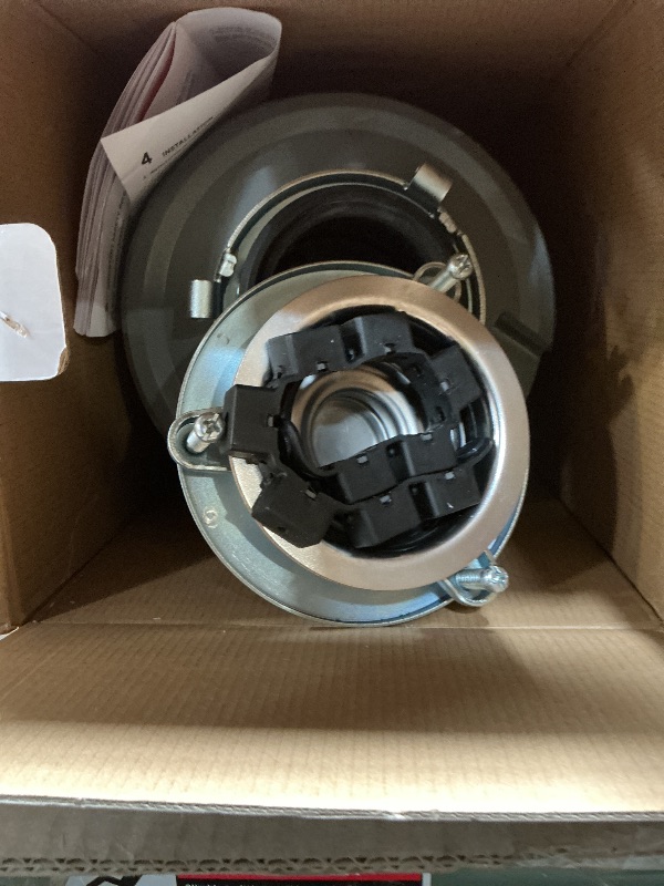 Photo 1 of **RECOMENDED FOR PARTS/ PLASTIC IS BROKEN*** Frigidaire 1.25 HP Corded Garbage Disposal for Kitchen Sinks | FF13DISPC1