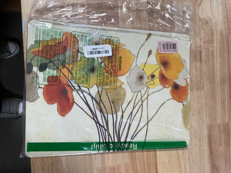 Photo 1 of ***ONLY ONE***Placemats, Heat-Resistant Dining Table Place Mats Anti-Skid Kitchen Tableware Mats Cork Coaster 2PCS by YaYiYo - 40 x 30 cm (15.7 X 11.8 Inch)