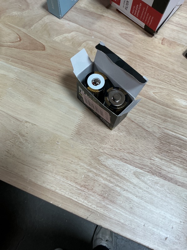 Photo 1 of ***ONLY 2 /MISSING CHARGER *** Rechargeable Lithium D Batteries 4 Pack, 6480mWh Rechargeable Lithium-ion LR20 D Cell Battery with 4 in 1 USB-C Charging Cable, 1.5V Batteries D Size for Floodlight Toys, Water Heater, Gas Stove